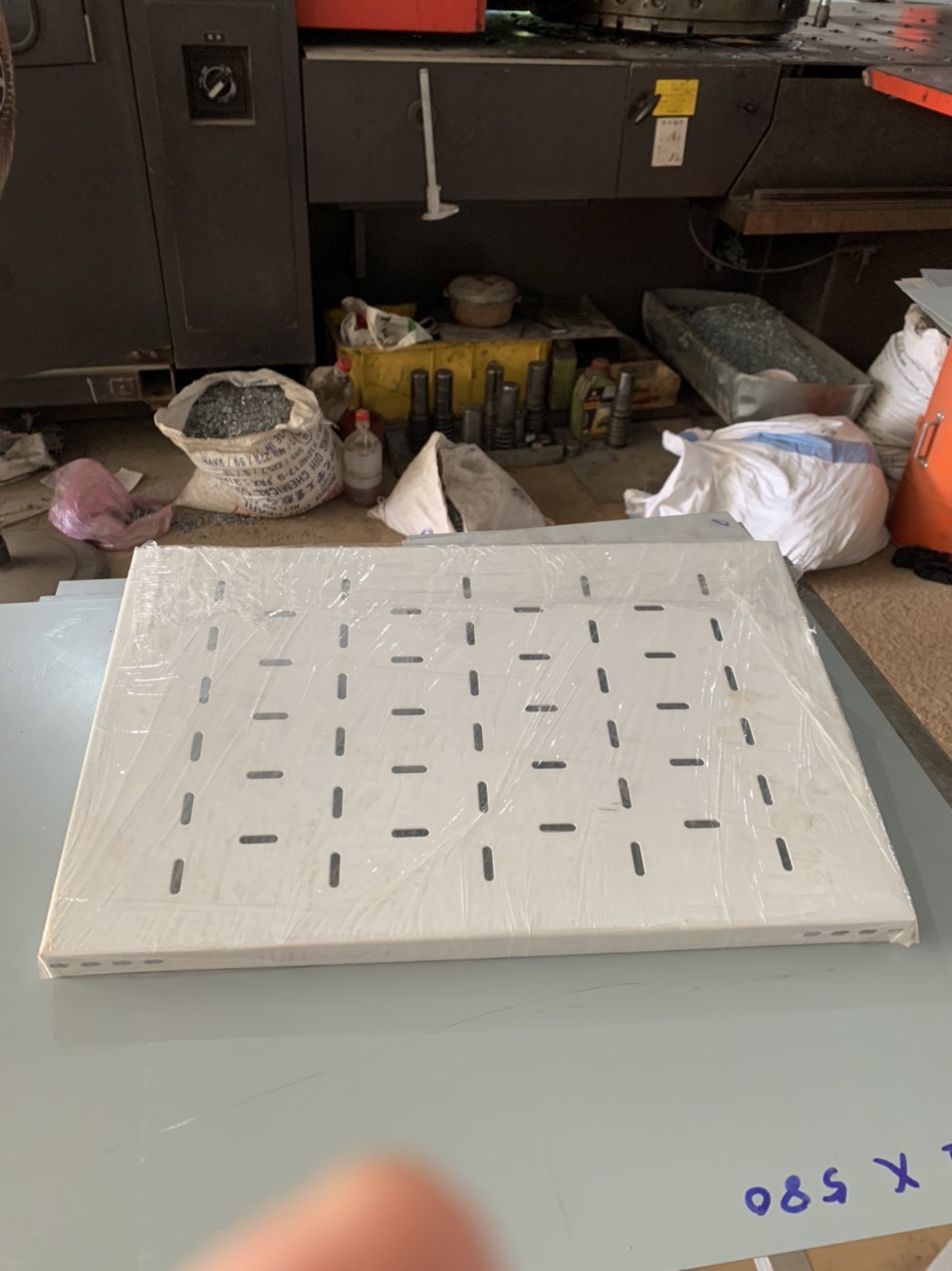 khay tủ rack D600