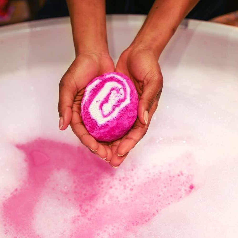 [HCM]Bánh tạo bọt tắm LUSH - The Comforter bubble bar