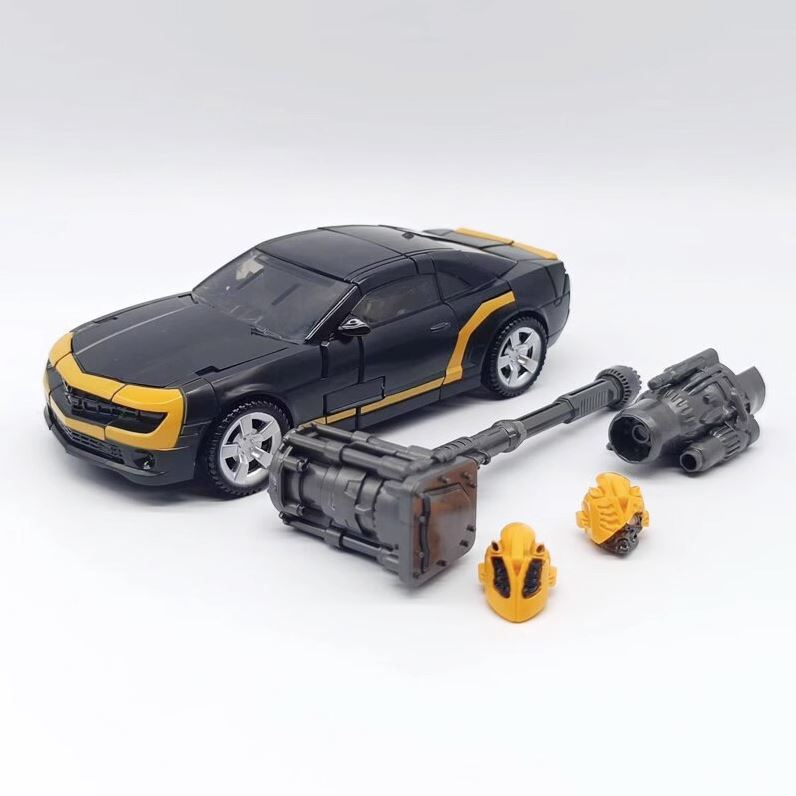 Mô hình Transformers TW1025 Bumblebee, TW1025B Black Bee SS49KO
