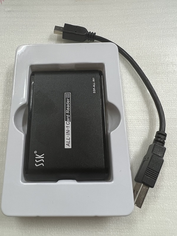 Đầu đọc thẻ đa năng SSK All In 1 Card Reader III