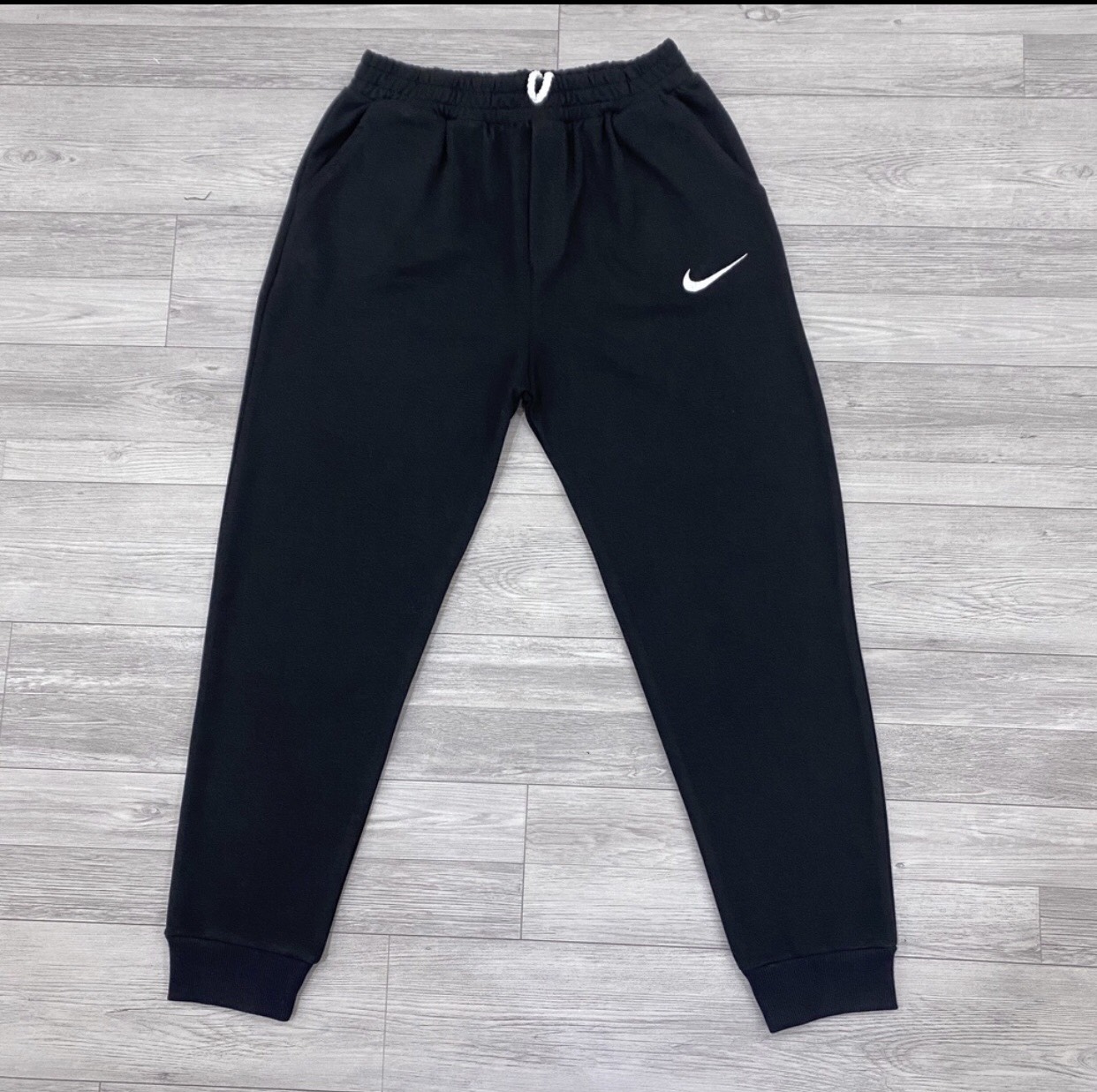 Quần thun dài cho bé nike