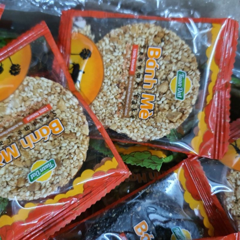 Bánh hạt bí + mè đen+ mè trắng - 300g