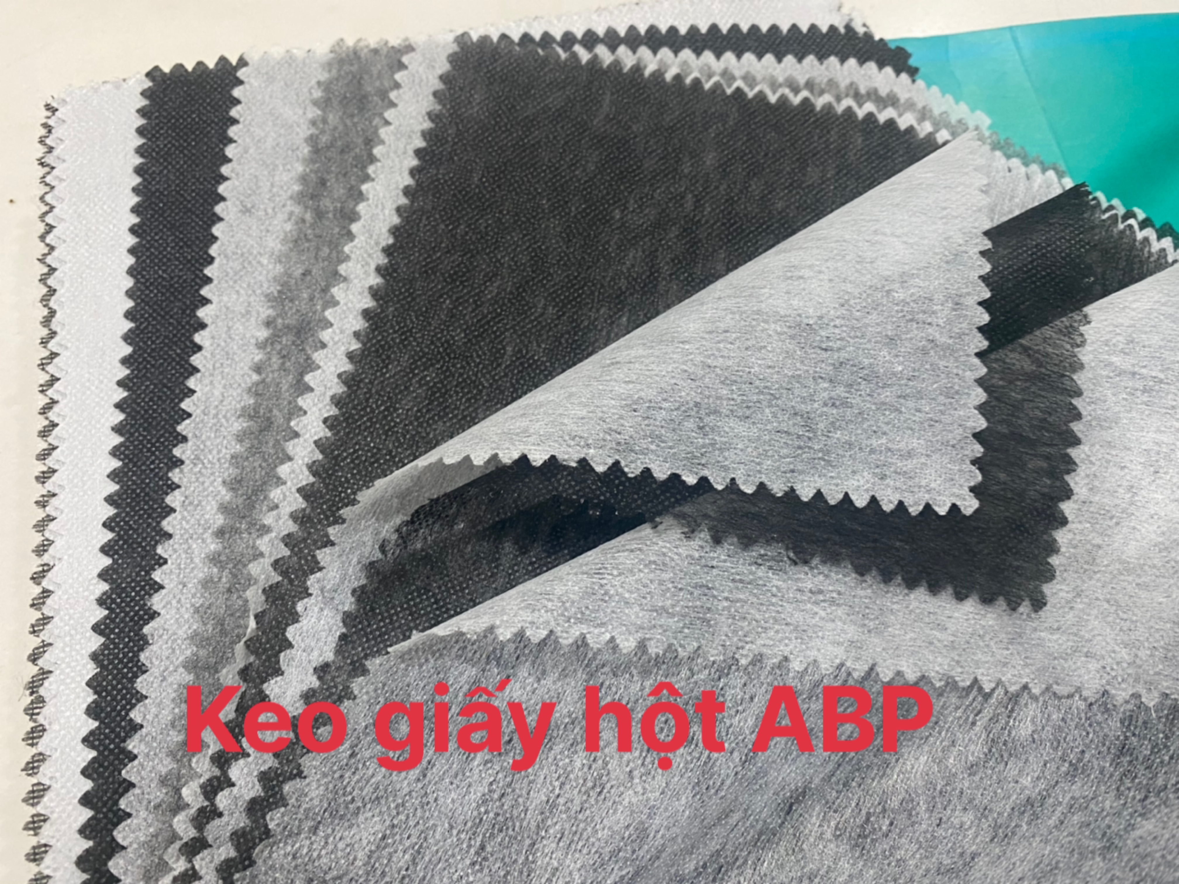 Keo giấy hột, mex giấy hột dày mỏng ủi tạo form quần áo thời trang