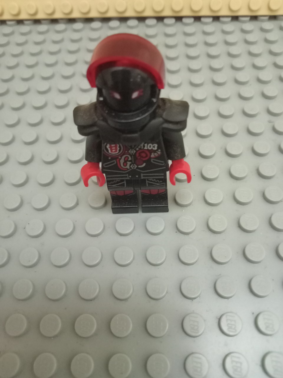 [HCM]Lego Minifigure Ninjago Mr.E