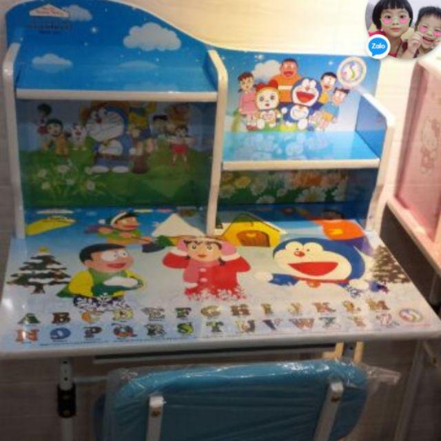[HCM]BỘ BÀN GHẾ HỌC SINH CÁNH LƯỢN DOREMON