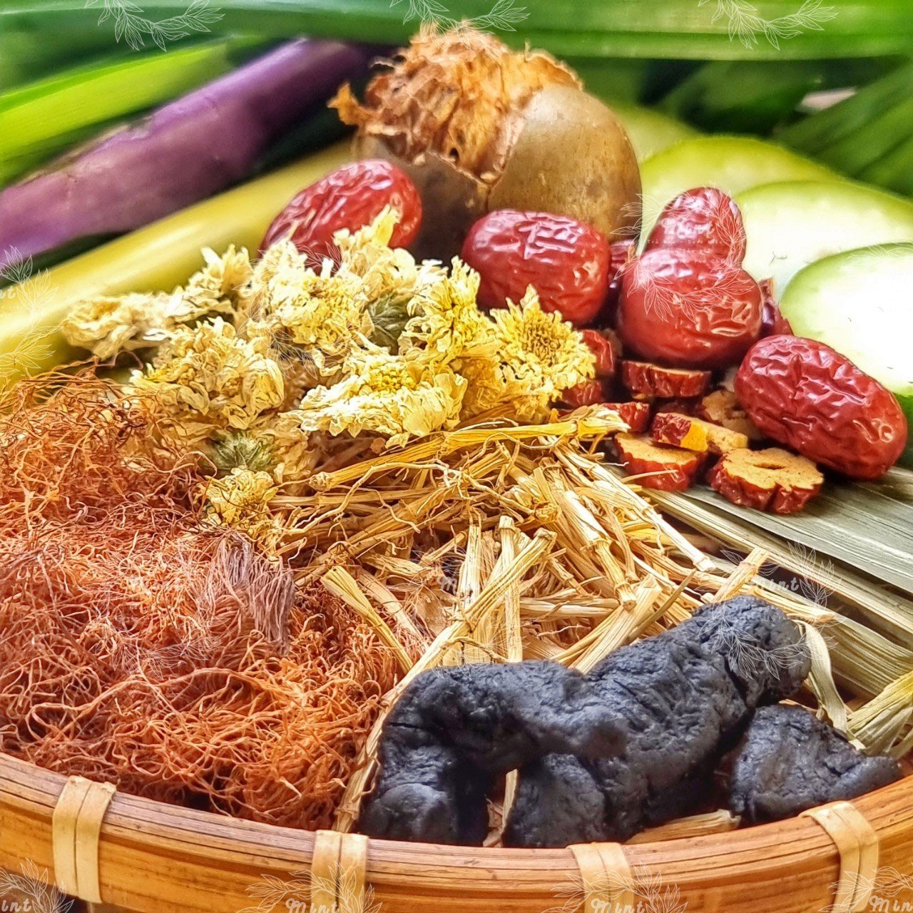 Set Nguyên Liệu Nấu Sâm Bông Cúc Đầy Đủ (Set Tự Nấu Tiện Dụng - Nấu thành phẩm 3 - 3,5 lít)