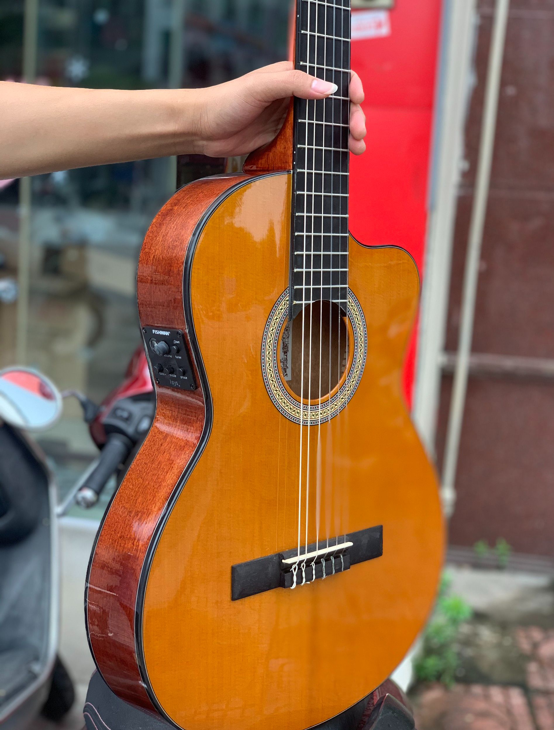 Đàn guitar Ibanez classic EQ GA5TCE