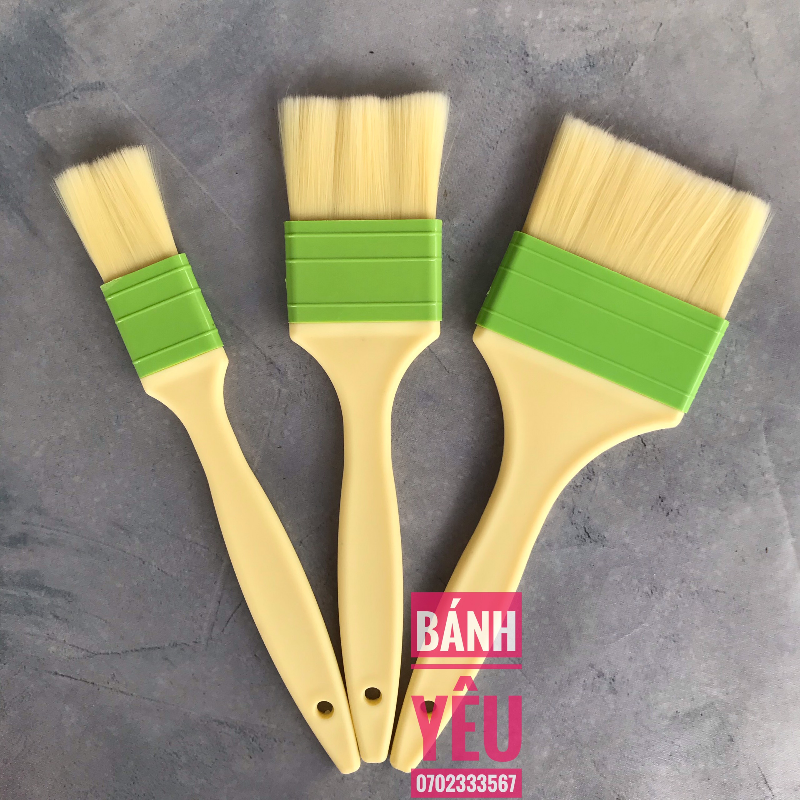 Chổi Quét bánh Lông Mềm Cán Xanh Nhỏ