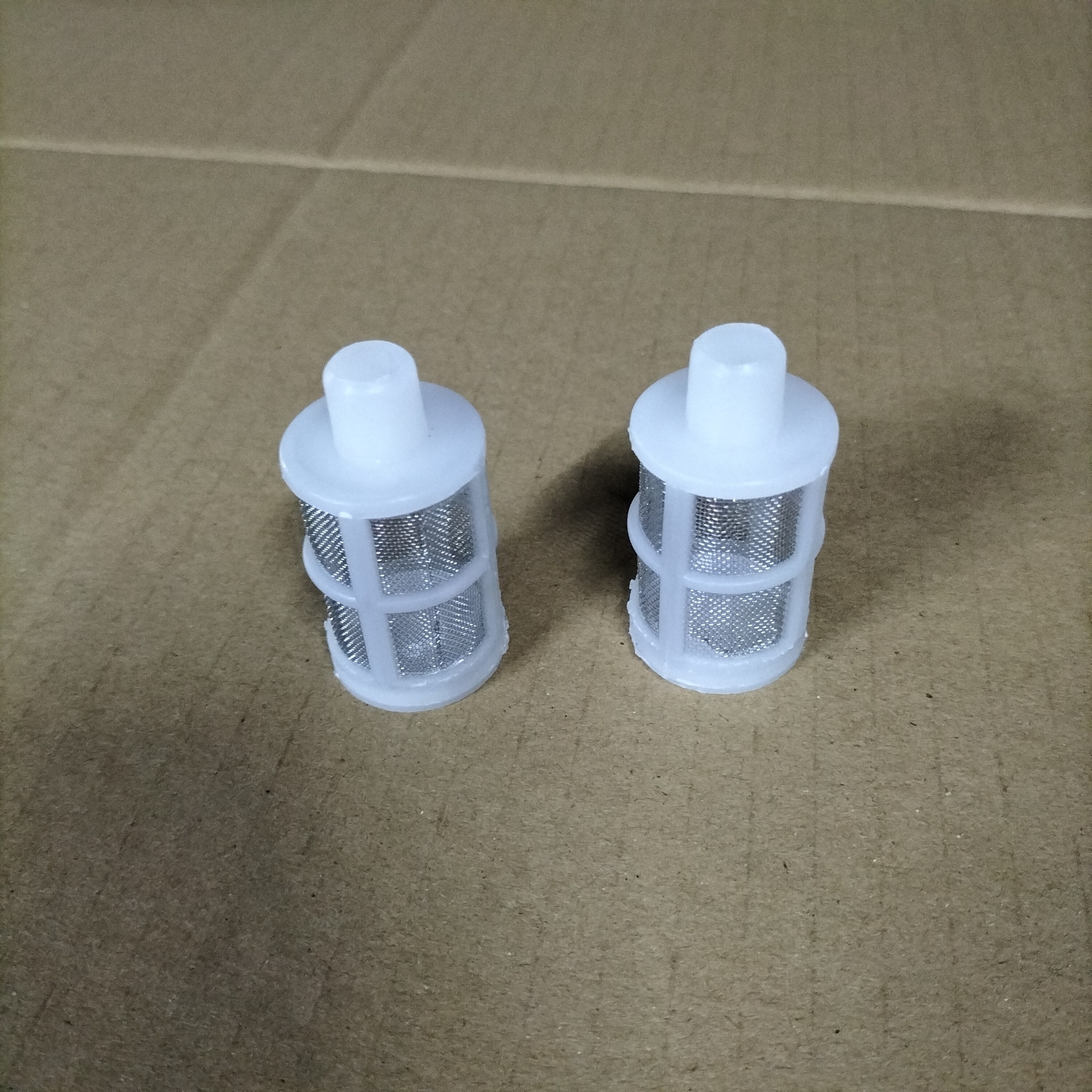 Chõ lọc rác của máy bơm mini dùng cho ống phi 8