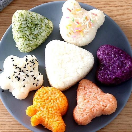 Khuôn cơm cho bé, khuôn làm cơm nắm bento