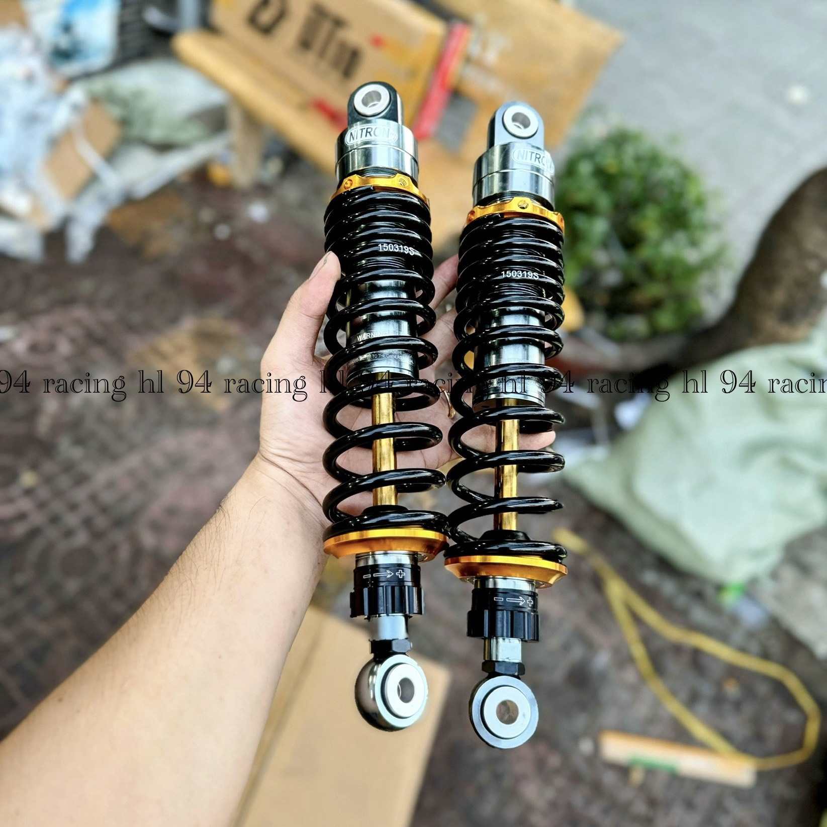 Phuộc Nitron Wave Sirus Đen Chén Vàng Mẫu Đông Nam Á