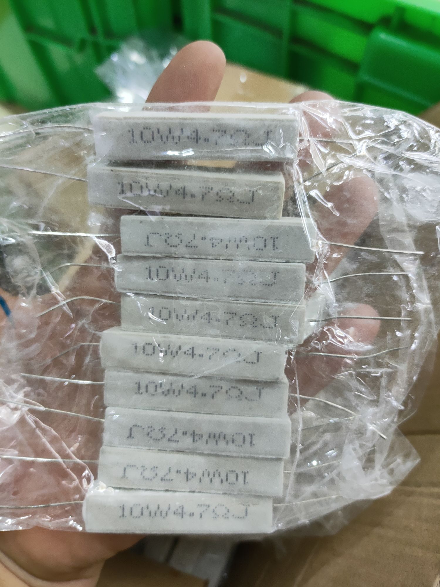 10 điện trở sứ 4.7om 10w