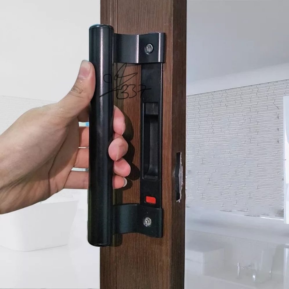 [HCM]Chốt sập kèm tay nắm cửa đi lùa xingfa