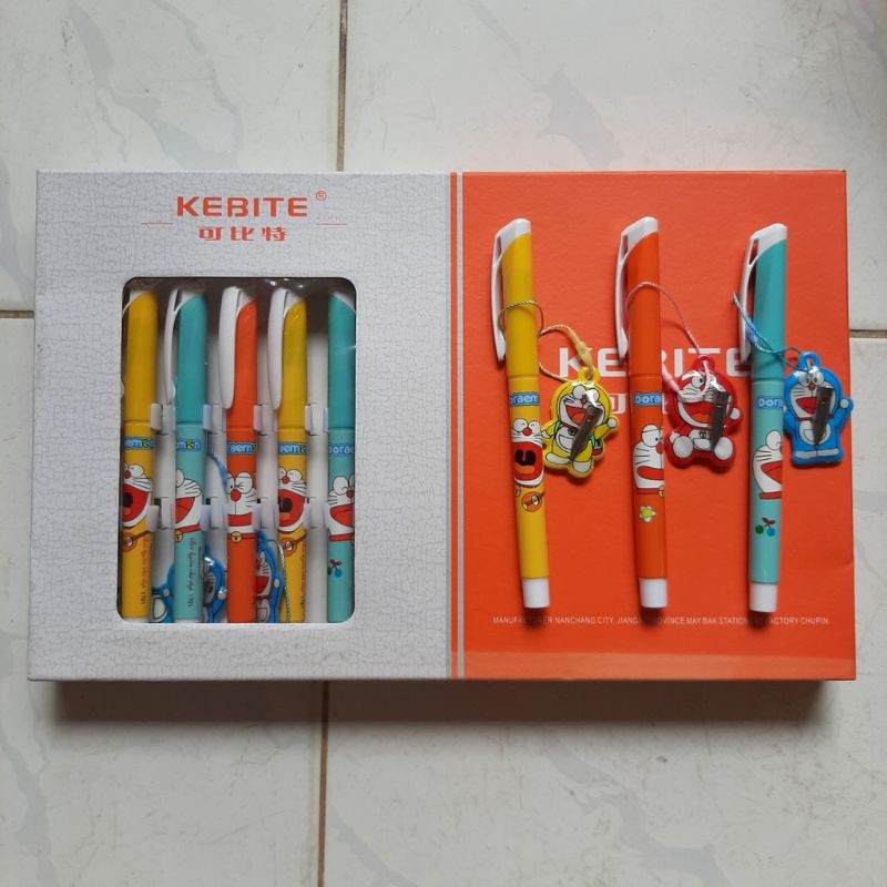 [HCM]Bút Máy Luyện Chữ Đẹp Kebite Hình Doreamon
