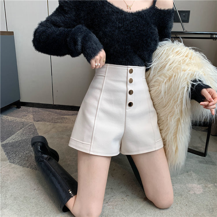 [Duy nhất 20H 10.11 - 13.11, Mua 2 giảm 10%] Quần đùi nữ quần short lưng cao 4 khuy form đẹp độc đáo hack dáng.