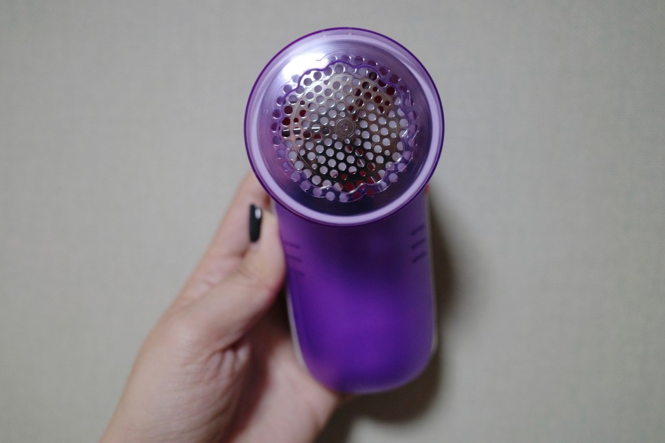 Máy cắt lông xù Philips GC026 (Tím)