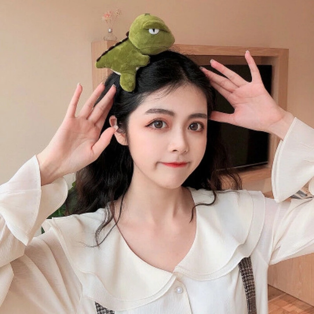 Băng Đô Cài Tóc Khủng long khó chịu