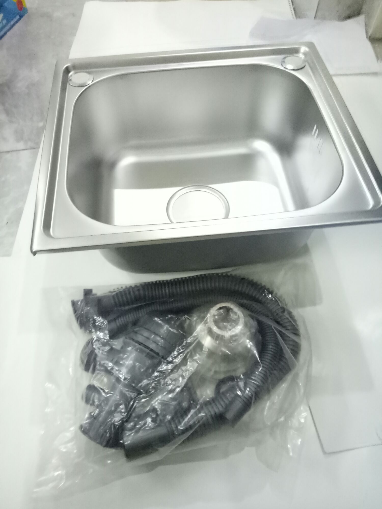 chậu rửa bát đơn  inox 201 kích thước 42*37*20