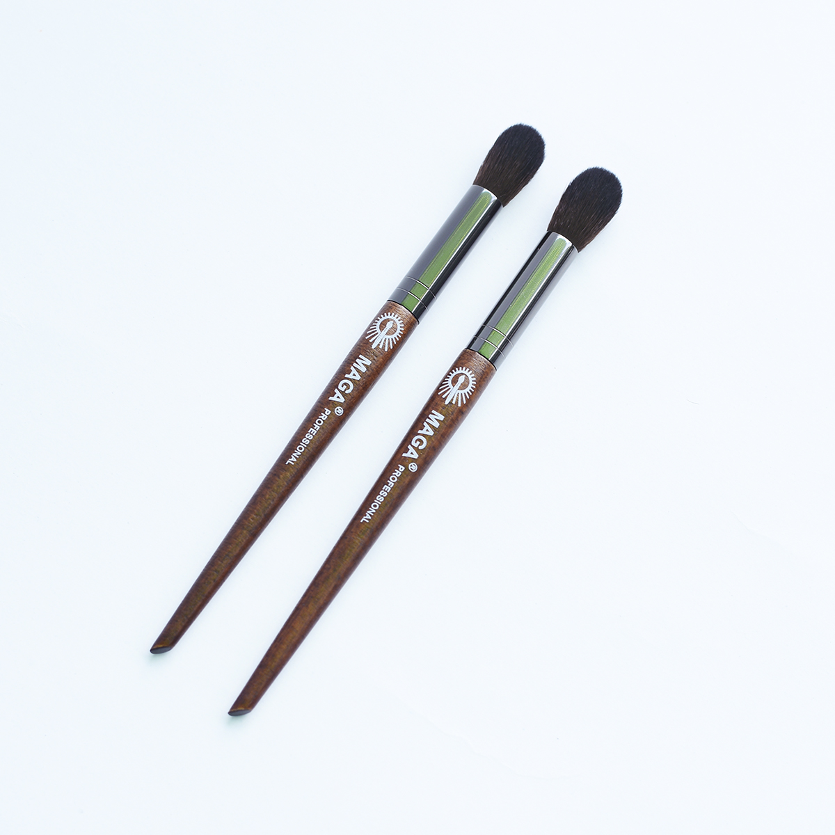 [HCM]Cọ Highlight Nhỏ MAGA Brush 24