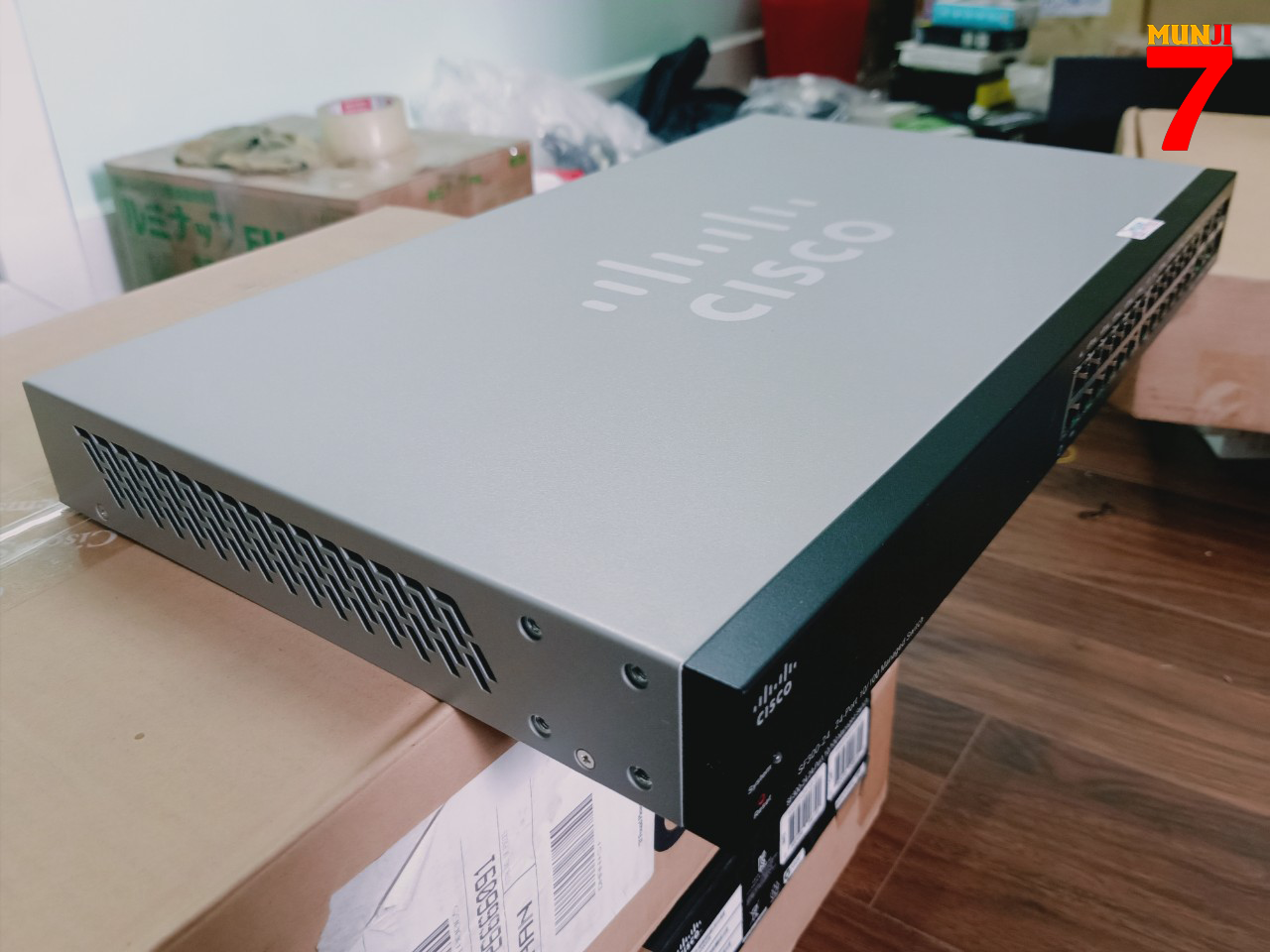 Switch Chia Mạng Cisco SF300-24 24Port 10/100Mbps
