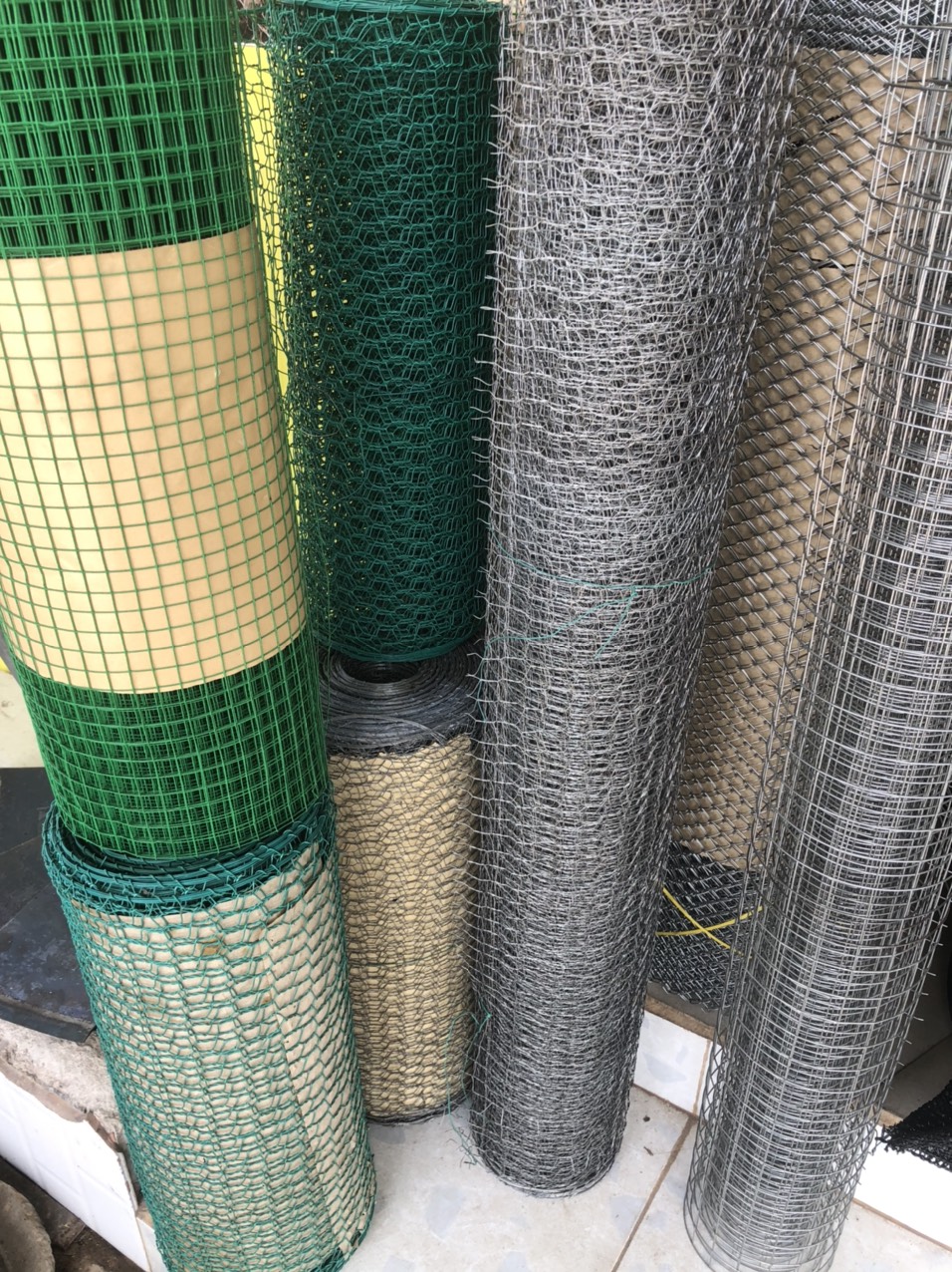 Lưới mắt cáo sắt 100cm
