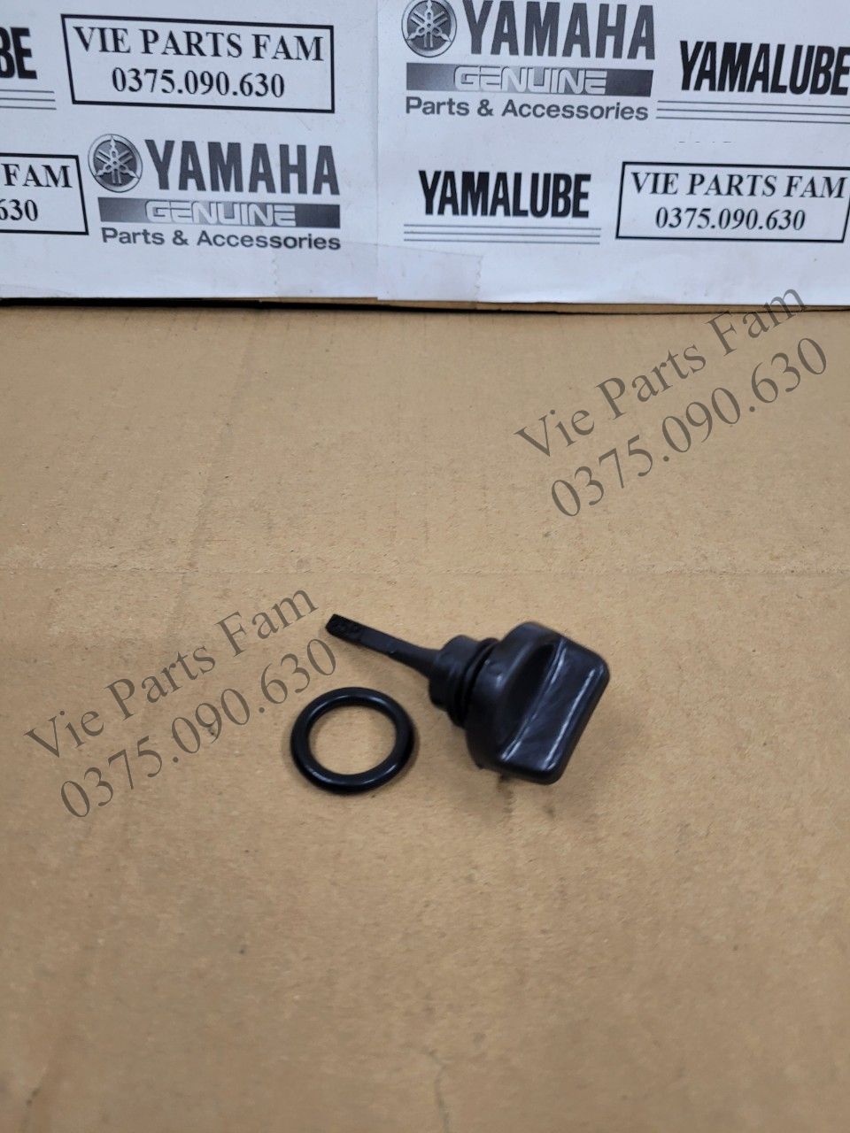 Que thăm nhớt Yamaha Exciter, Mio, Janus