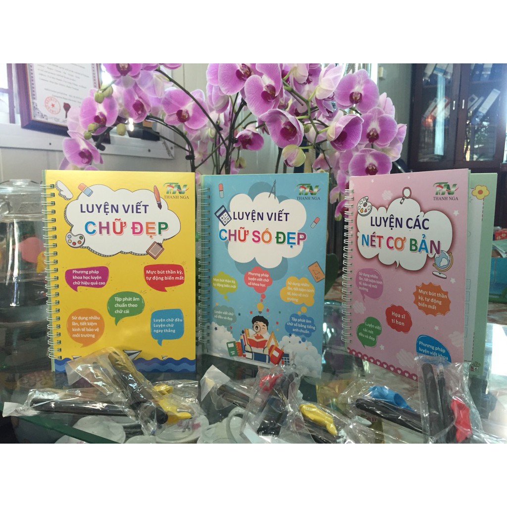 Combo 3 quyển vở luyện viết chữ số đẹp thần kỳ Thanh Nga- mực tự bay dùng mãi mãi