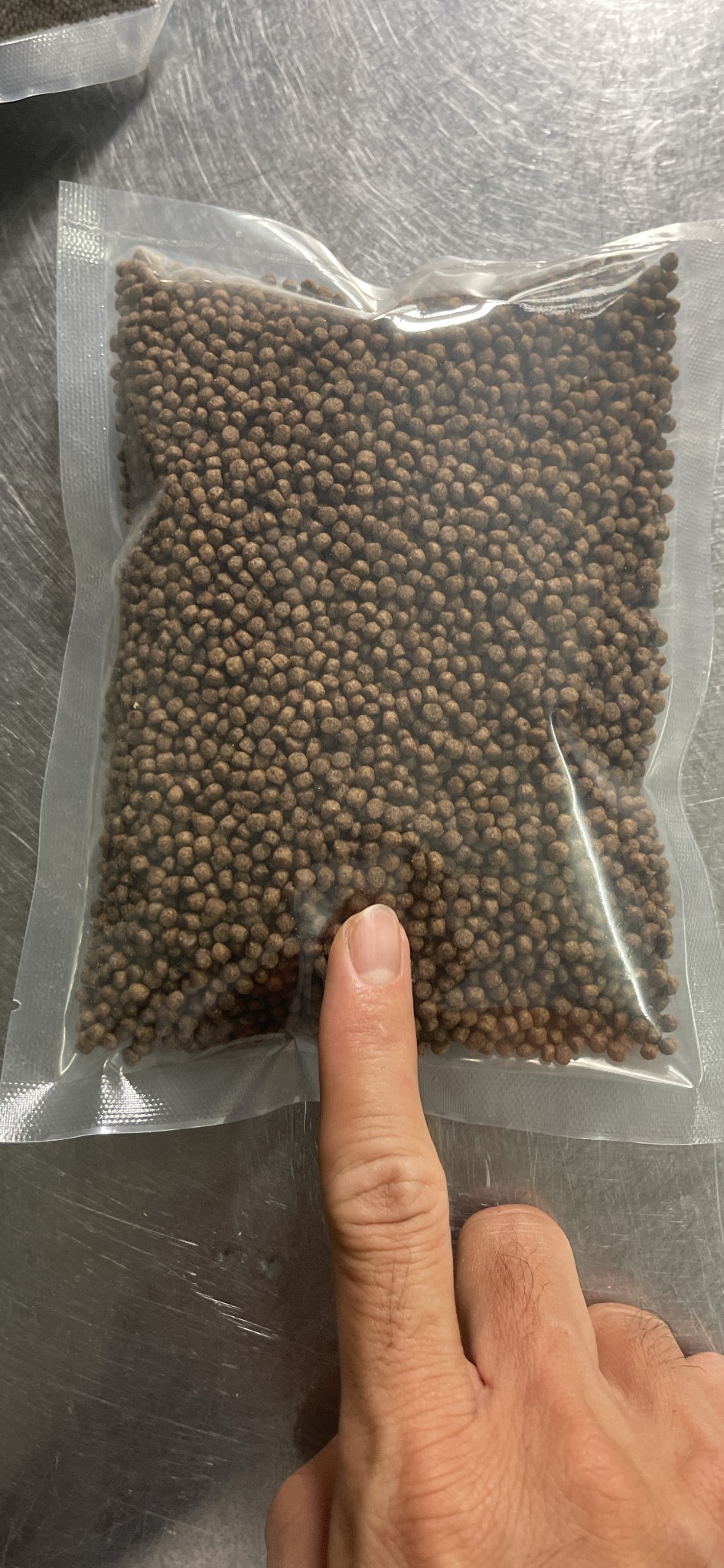 Thức ăn cá koi kingfeed từ 1-2-3-4-6-8_10 ly 1kg/gói