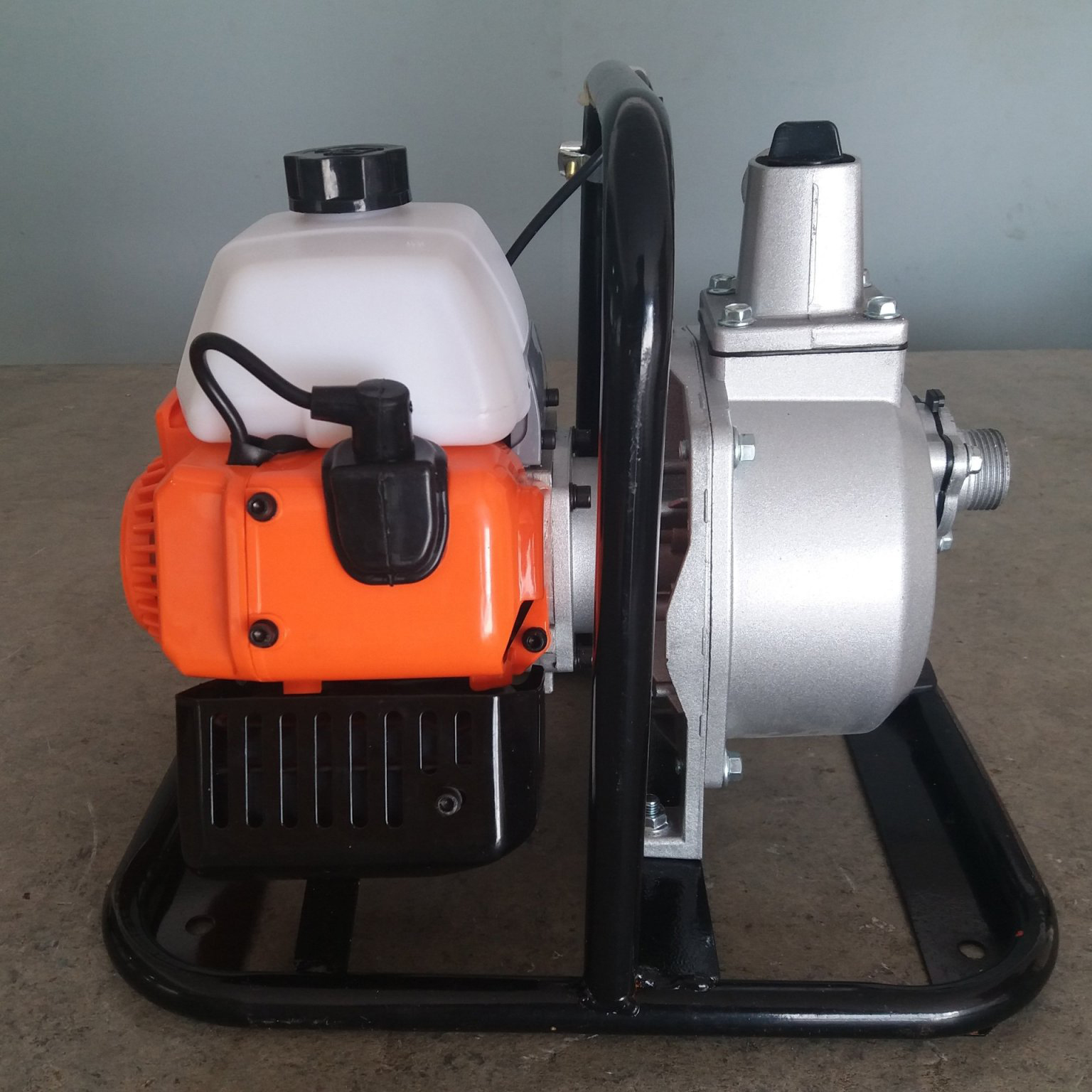 Máy Bơm Nước 2 Thì 1450W Yokohama YM-411