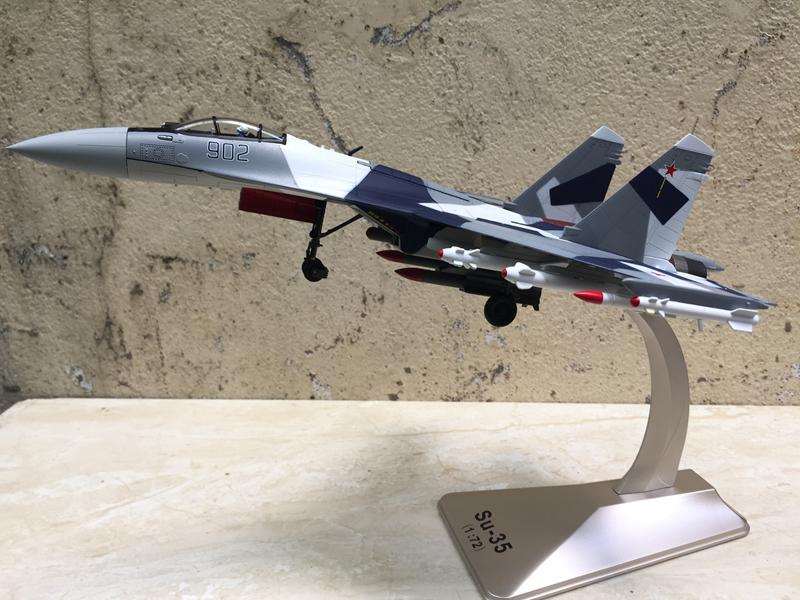 [HCM]Mô hình Máy bay SU-35B Super Flanke - 1:72