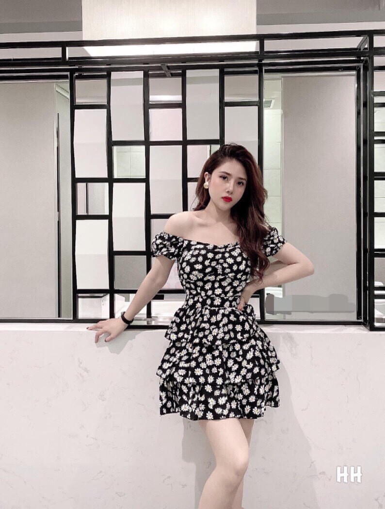 Sét bộ voan đầm hoa cúc +áo hoa cúc trễ vai cực xinh TTSA0379