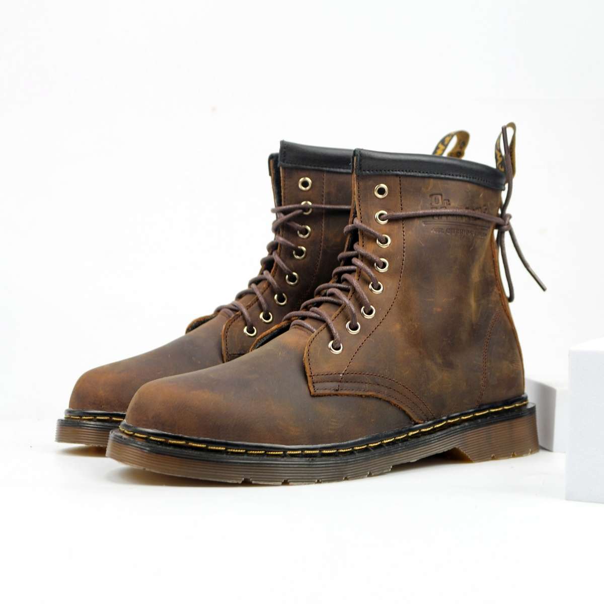 Giày Boots Đốc Nam cổ cao da bò sáp Crazy Horse Lucas Shoes