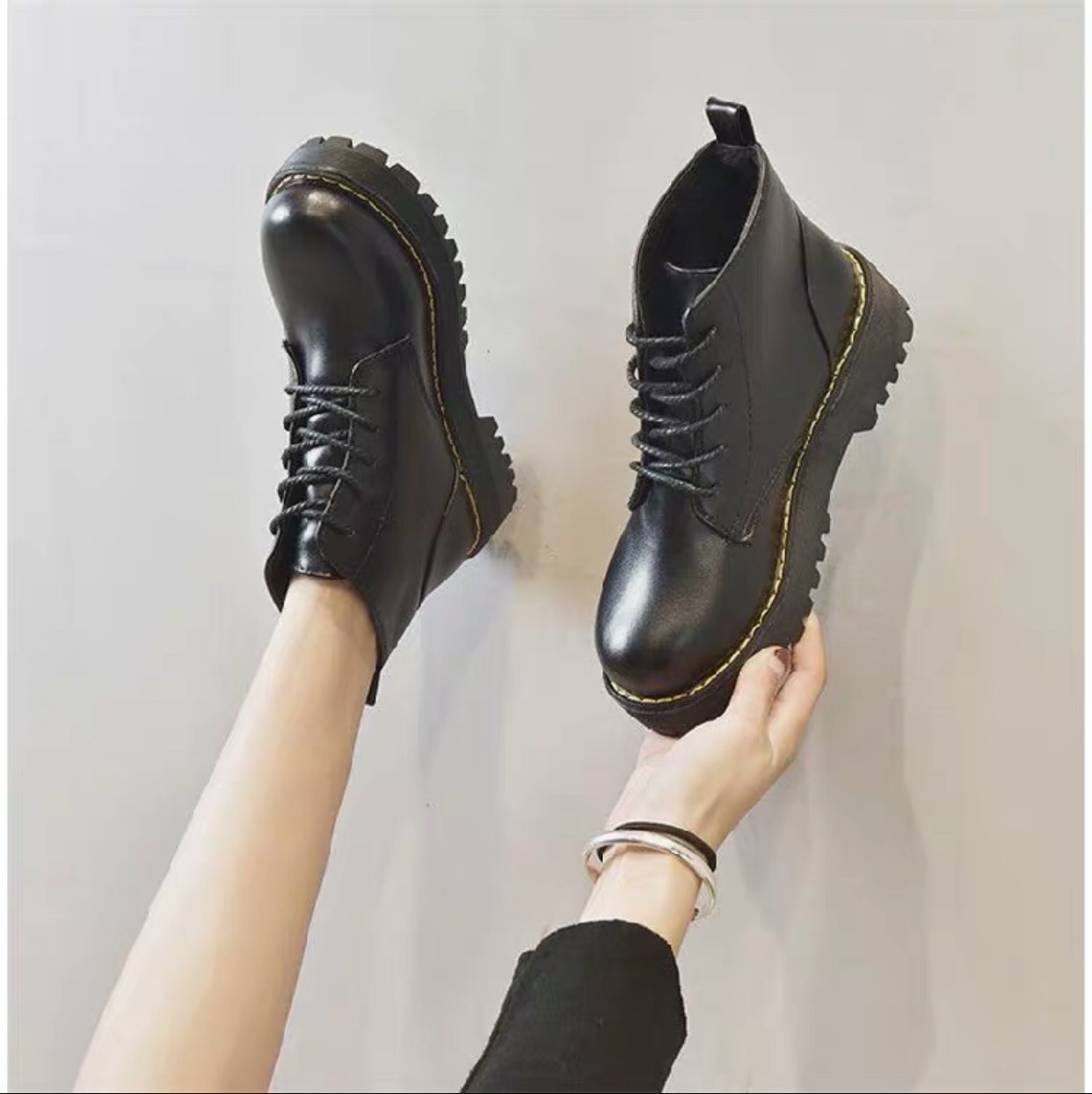 Giày ulzzang,Bốt nữ,Boots basic 4p hàng cao cấp bán chạy nhất hiện nay