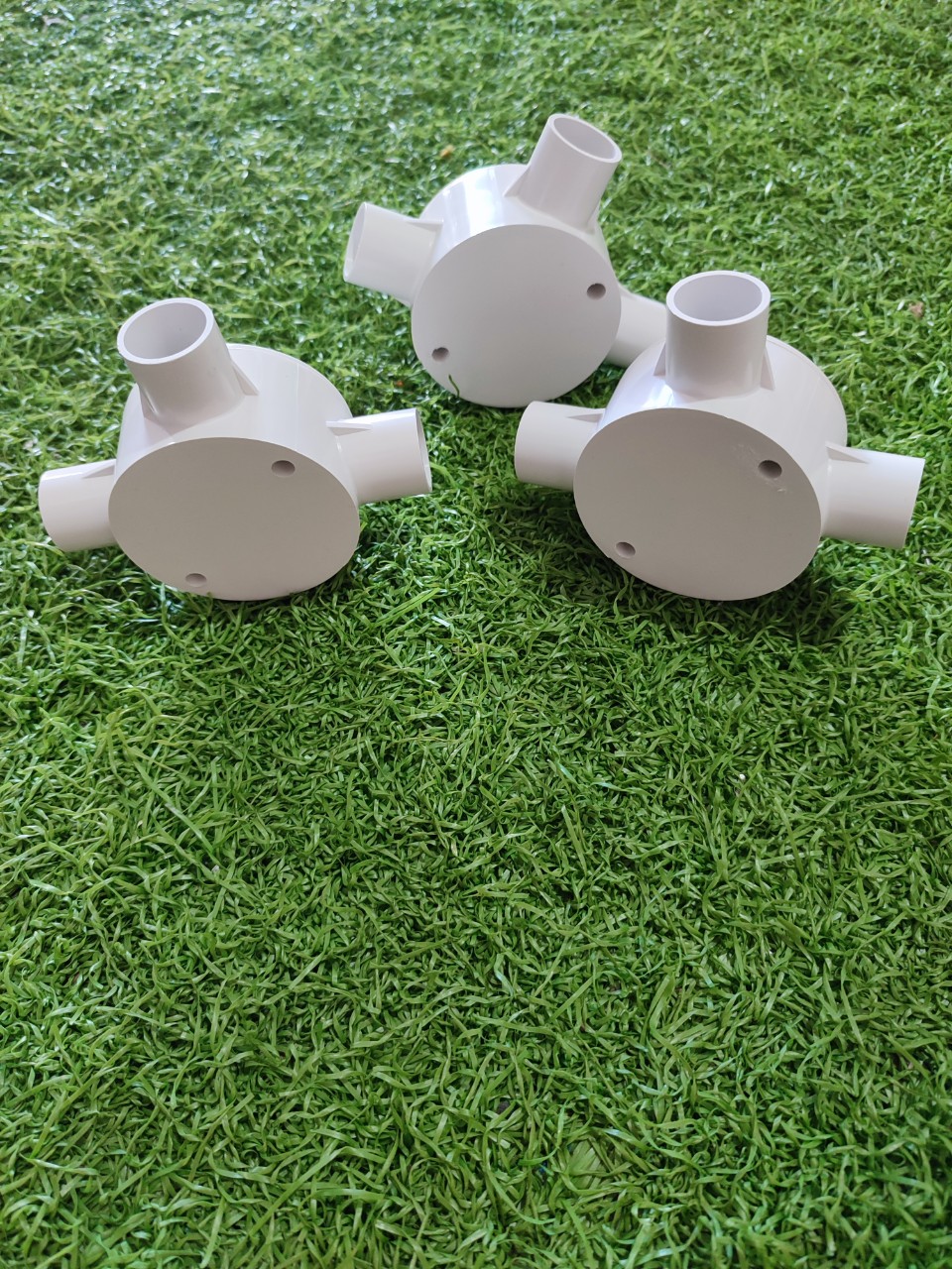 Lố 10 Cái Hộp nối dây điện box tròn chia ngã phi 20.
