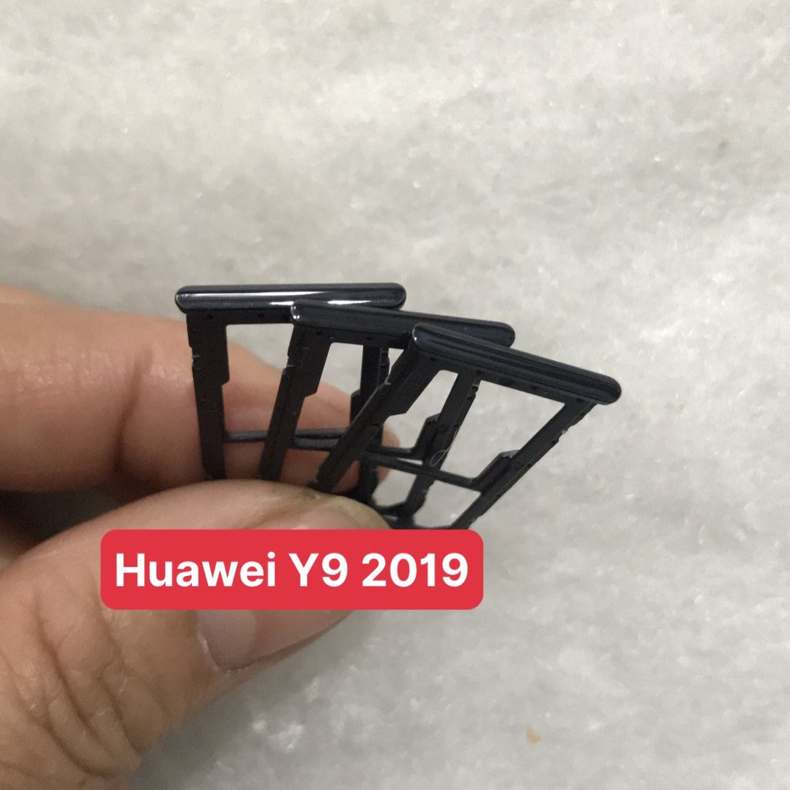 Khay sim điện thoại Huawei Y9 2019
