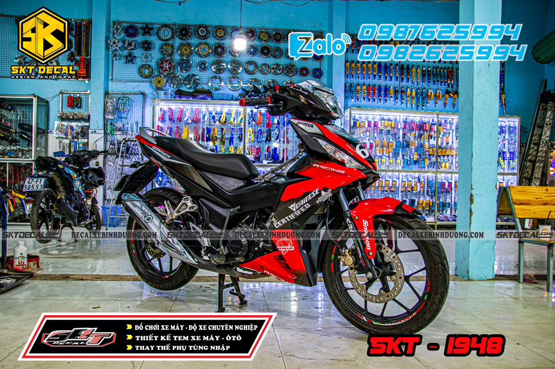 tem trùm xe winner đen đỏ chất liệu decal mccal