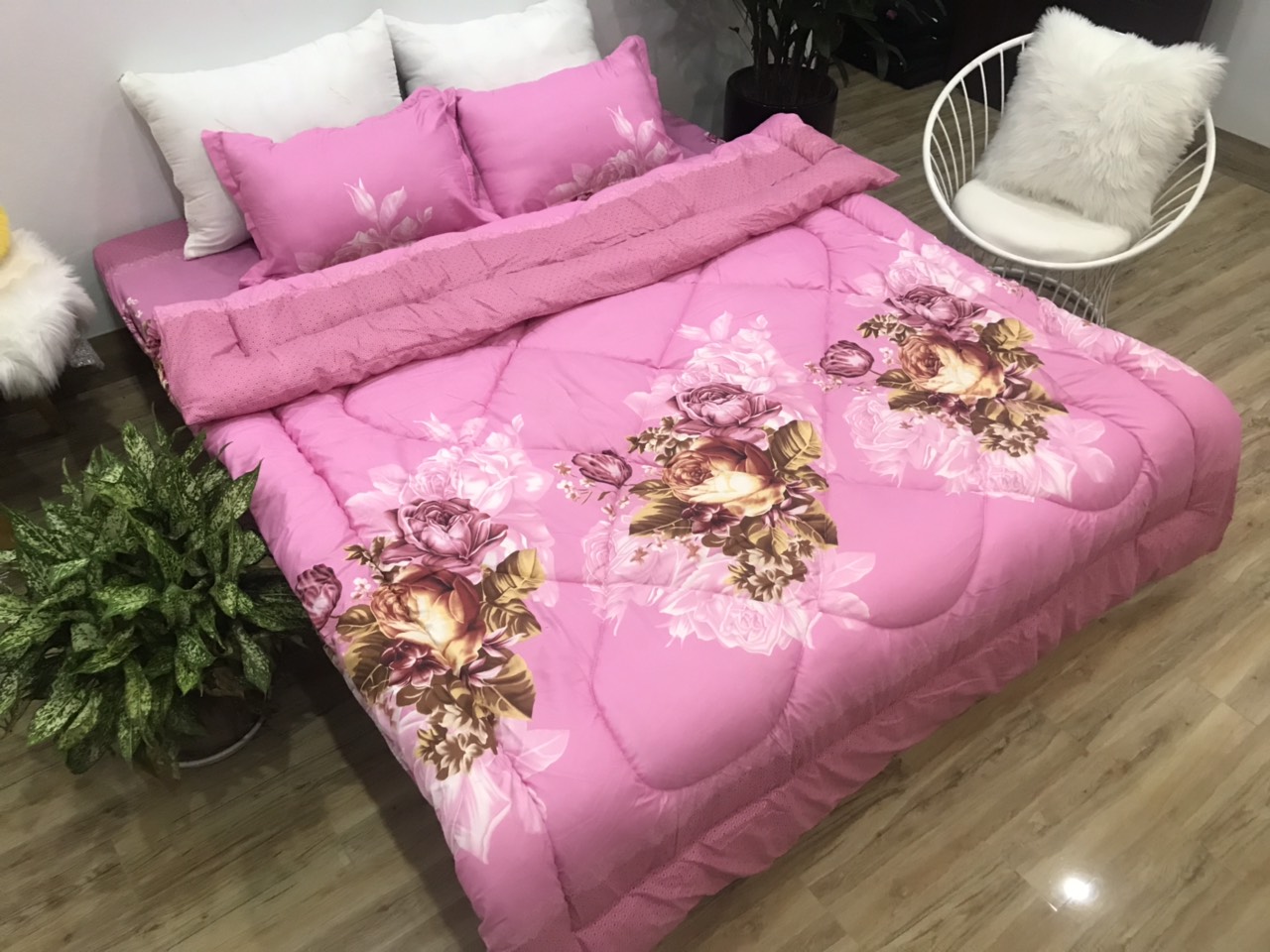 Bộ Chăn Phao 5 Món ( Gồm 1 Chăn Phao + 1 Ga Bo Chun + 2 Vỏ Gối Nằm + 1 Vỏ Gối Ôm) Mẫu Phao 2