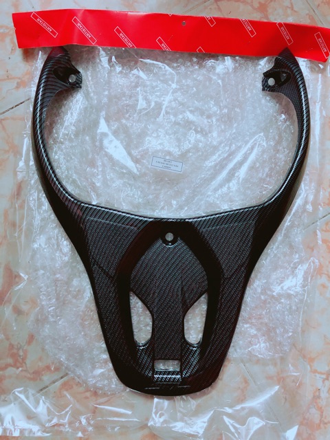 Ốp carbon xe Honda SH đời 2012  / 2013 / 2014 / 2015 / 2016.