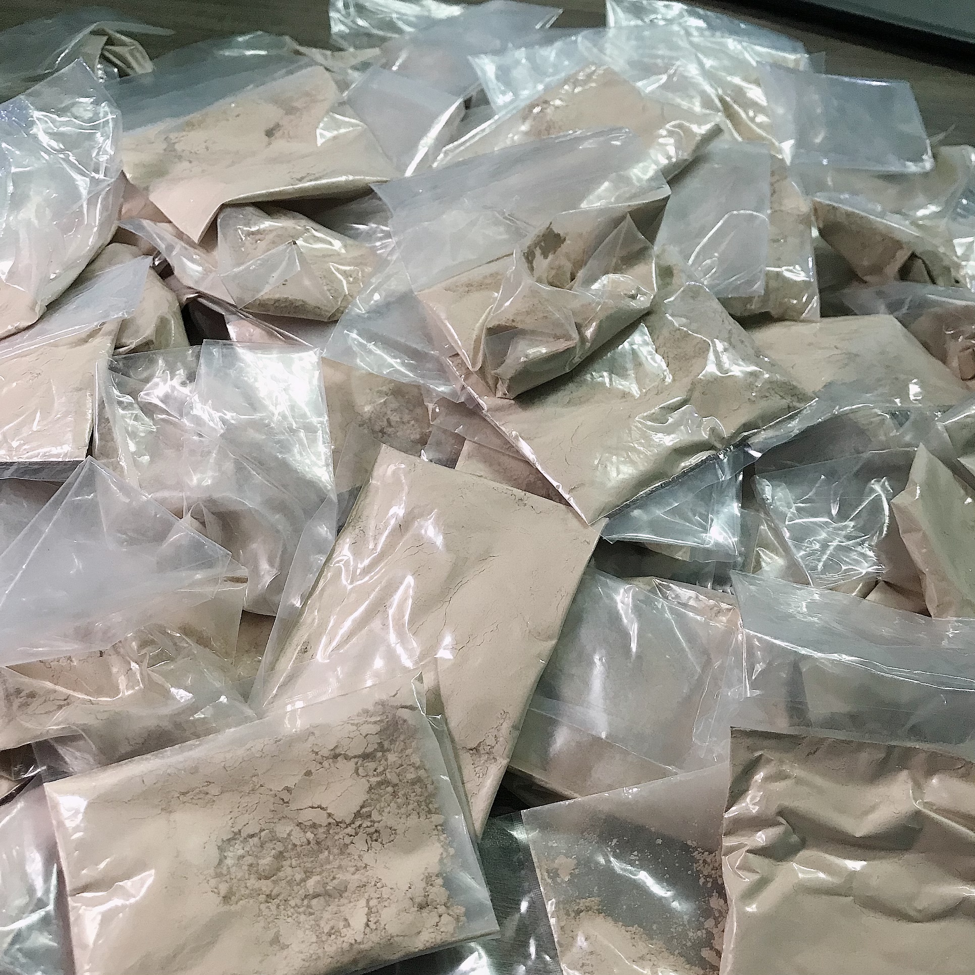 Diệt mò mạt gà(đặc trị) 8-10gr/1 túi
