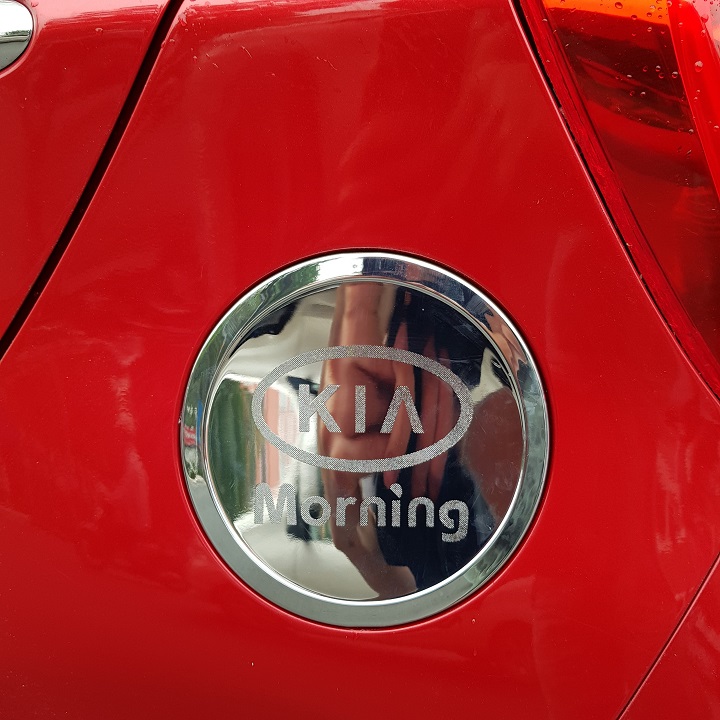 Ốp nắp bình xăng KIA Morning 2012-2019 mạ Crom