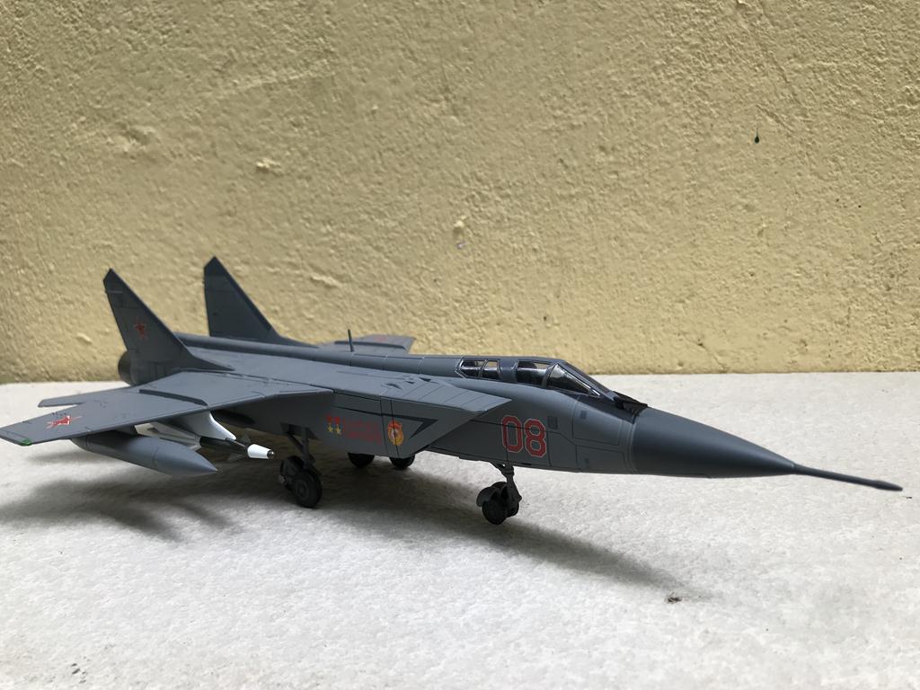 Mô hình máy bay MIG-31 Fighter 1:72