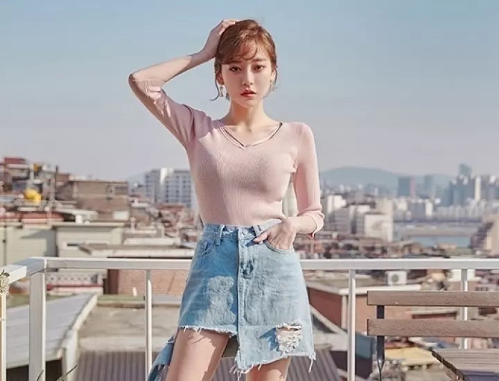 Chân Váy Jean Rách Đẹp Sole MẪU MỚI 2020