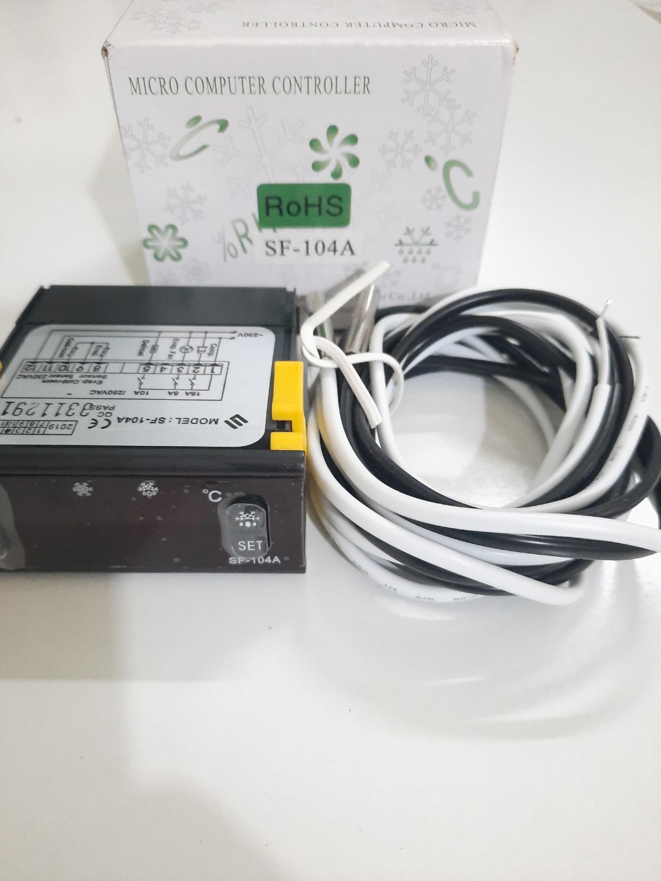 Bộ Điều Khiển Nhiệt Độ SF 104
