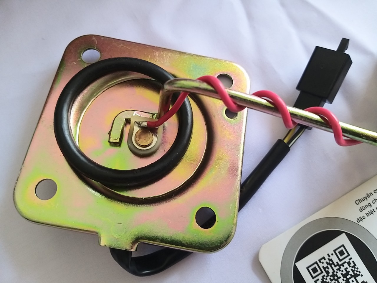 Bộ phao xăng, báo xăng Suzuki GZ150A 125 Hàng chính hãng Suzuki