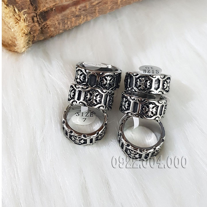 Nhẫn chromeheart thép titan không gỉ NZ1864.