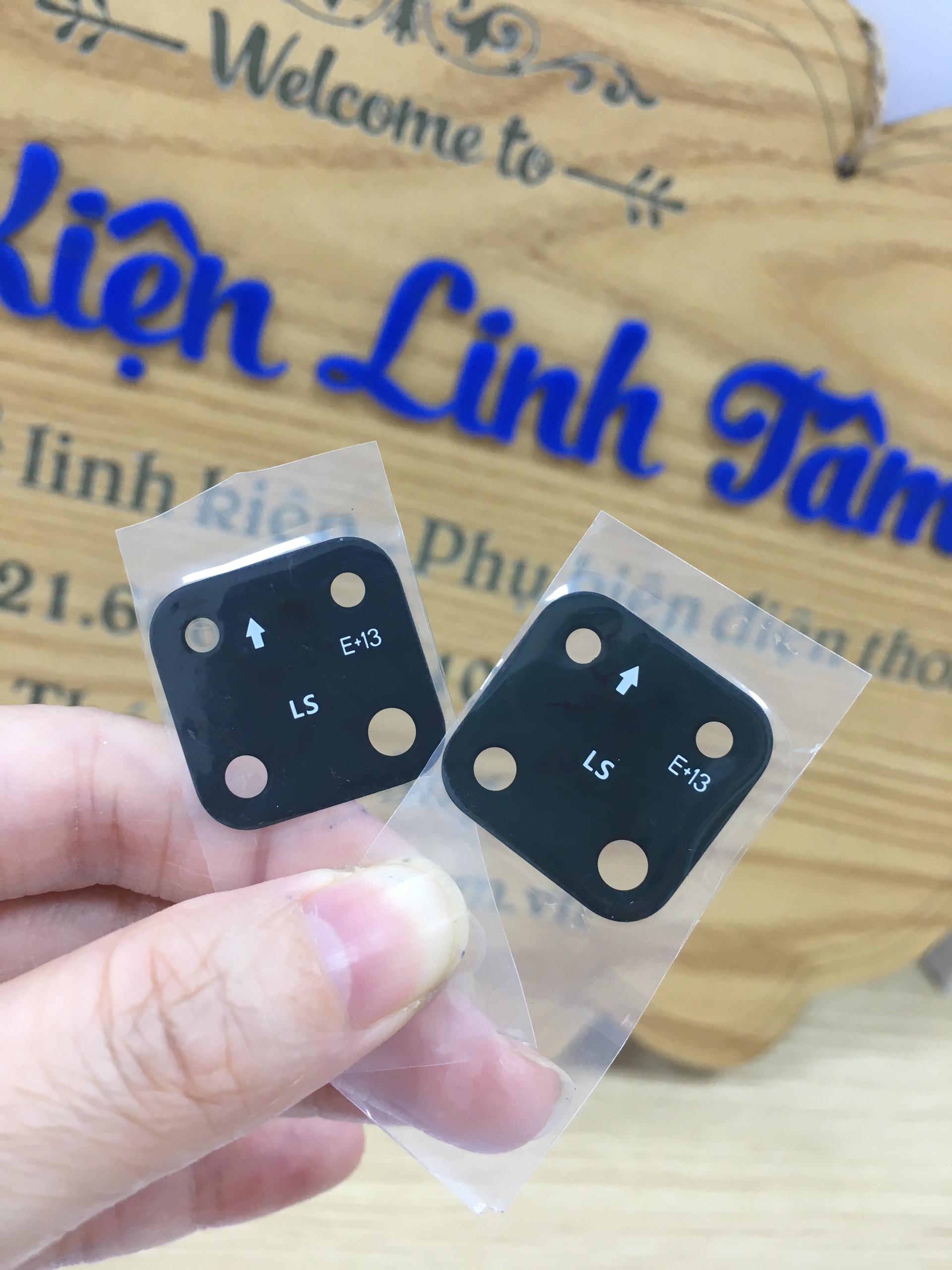 Kính camera oppo realme c25