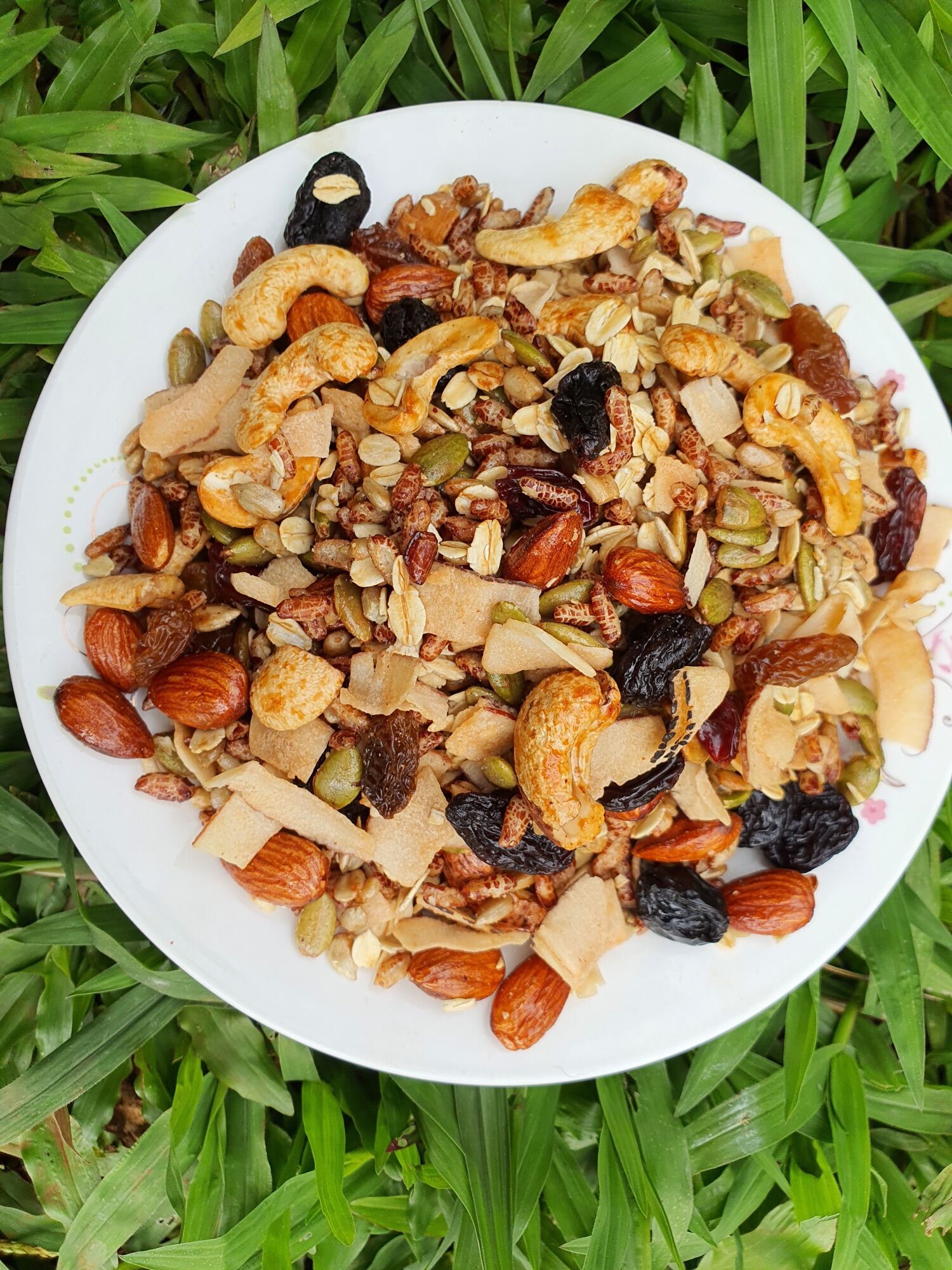 Ngũ cốc Granola full hạt (8 loại hạt) 80% hạt  500gr