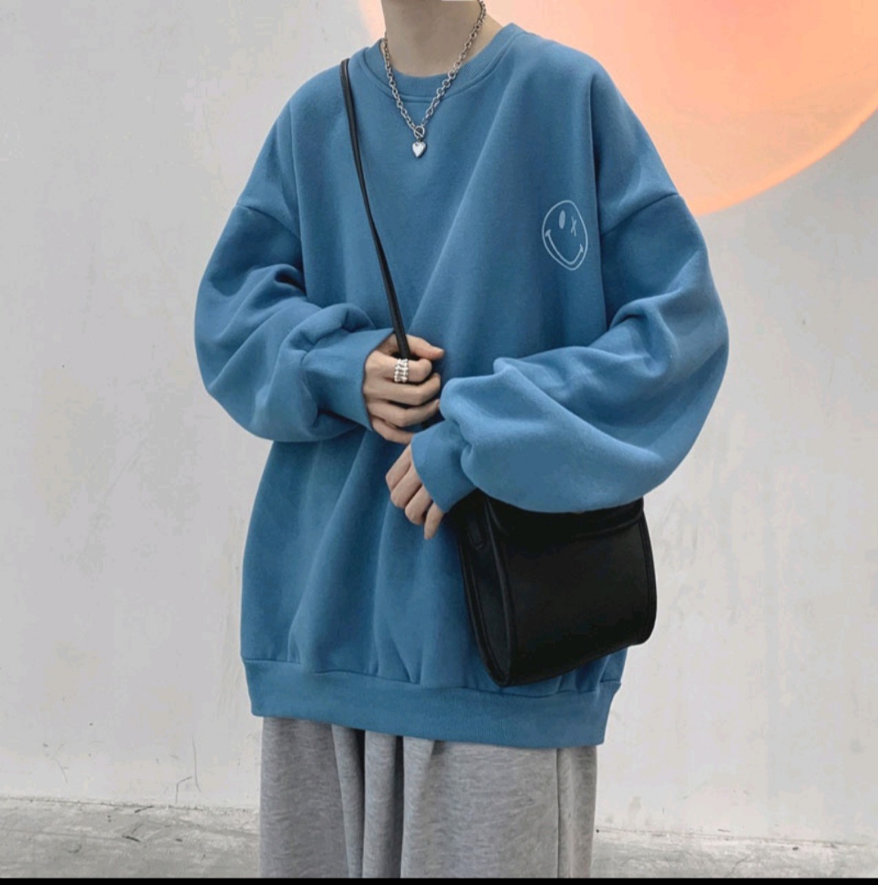Áo thun dài tay in hình mặt cười siêu cute