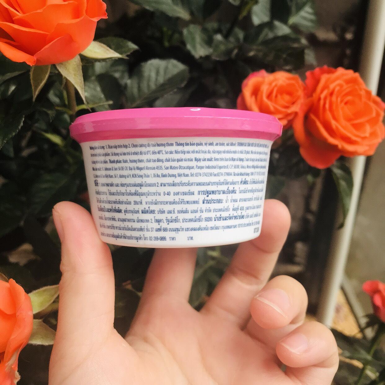 [HÀNG THÁI] COMBO 2 SÁP THƠM PHÒNG GLADE HƯƠNG CỎ HOA 70G