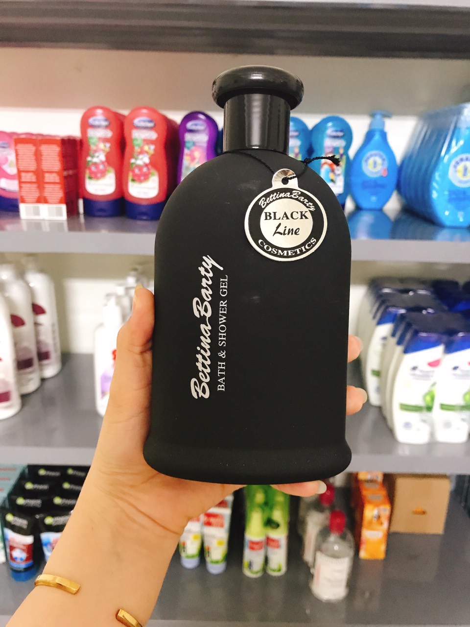 Sữa tắm Bettina Barty Shower Gel Red Line